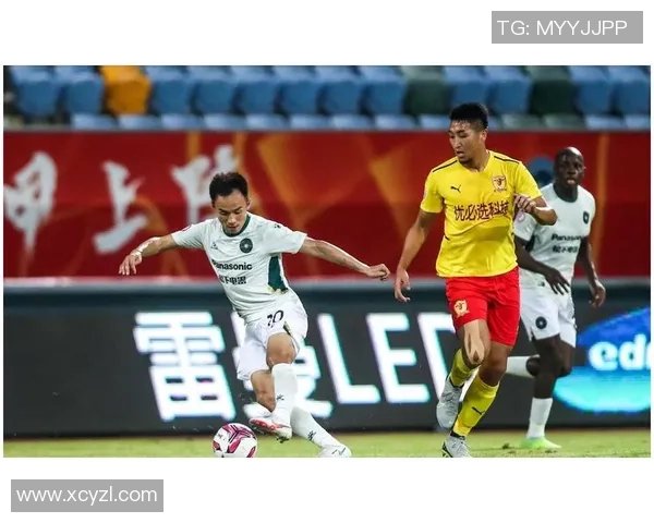 武汉足球队在钻石联赛积分榜上以90分稳居第一名展现强劲实力