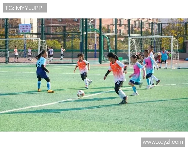 探索足球U14青少年训练的最佳方法与技巧提升年轻球员的竞技水平与团队合作能力